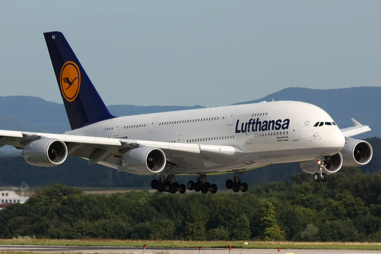 Lufthansa Picks Lagos As It’s Regional Office