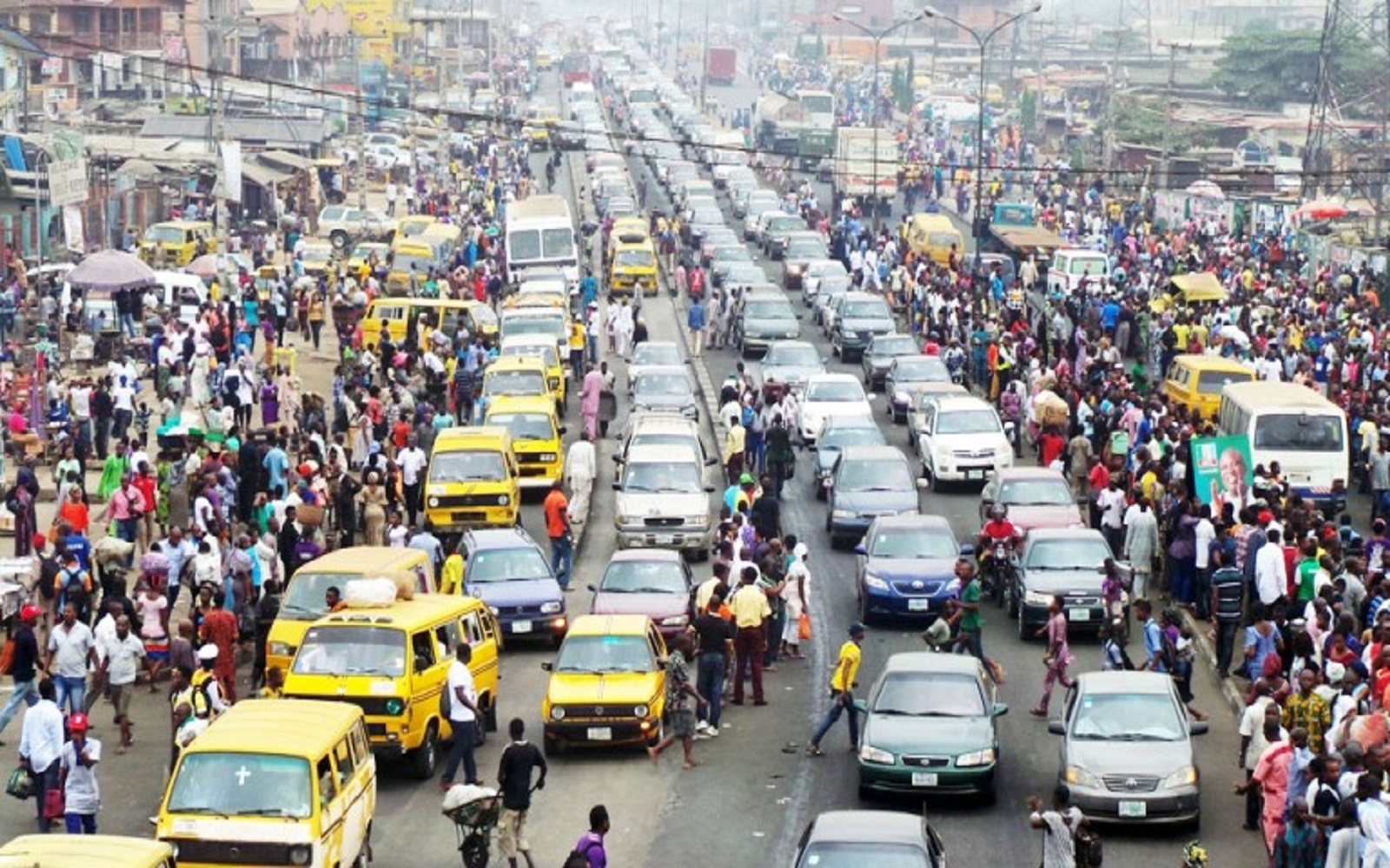 JC Decaux unveils plans to help ease Lagos traffic
