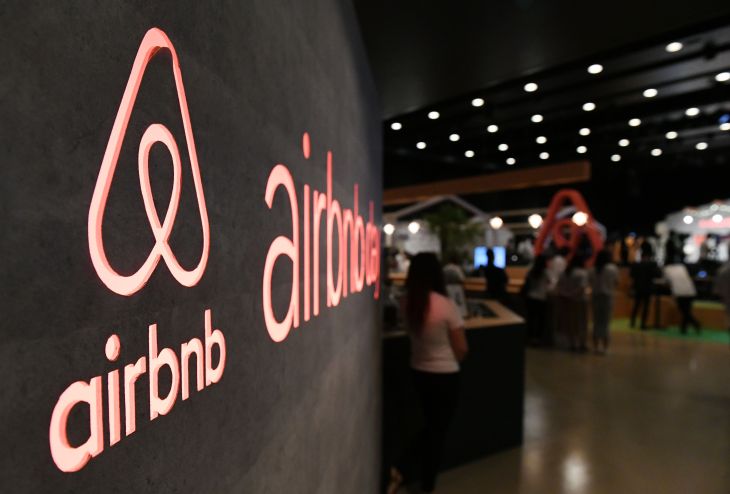 Airbnb to close its domestic business in China