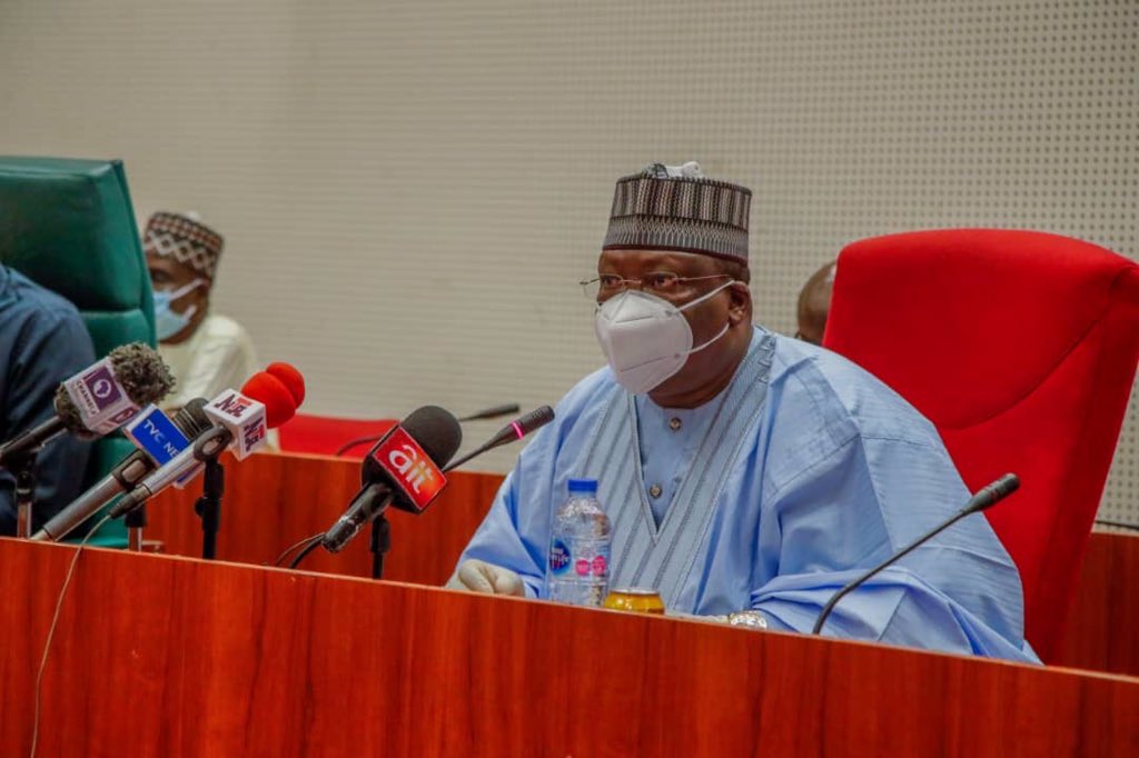 FG slashes 2020 budget by N318 billion, sends to NASS