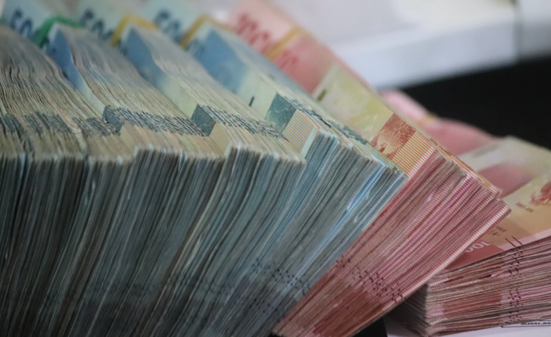 A story about why there is so much money but it’s not flowing
