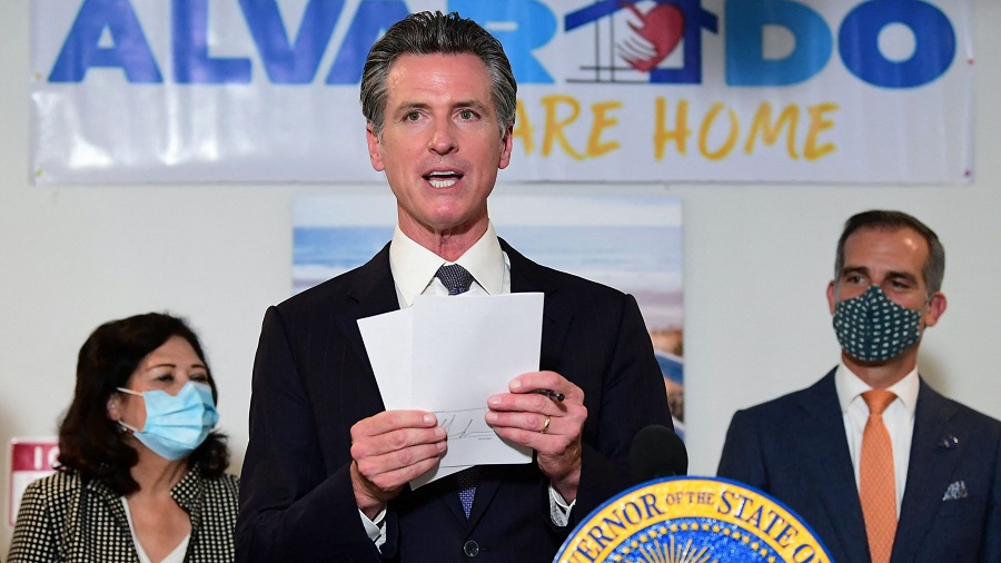 California becomes the first US state to require covid vaccination for students aged 12 and above