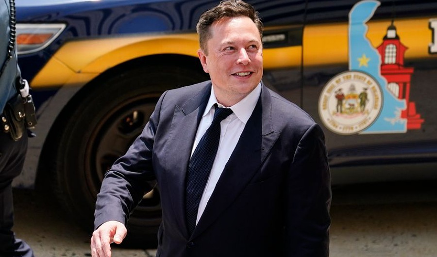 Tesla stocks plunge as Musk asks Twitter users to vote on a 10% sell