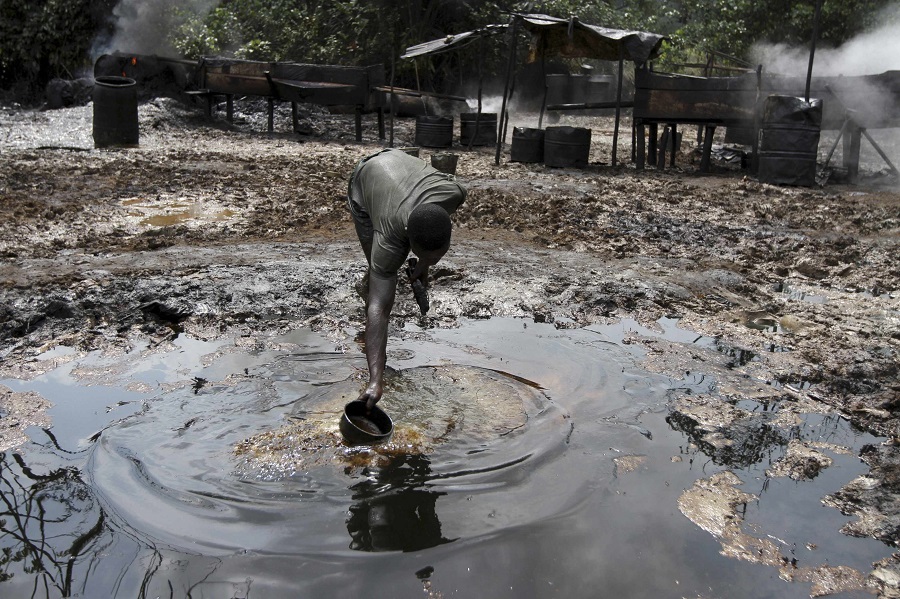 Nembe Oil Spill: FG pauses AITEO oil exploration in Bayelsa