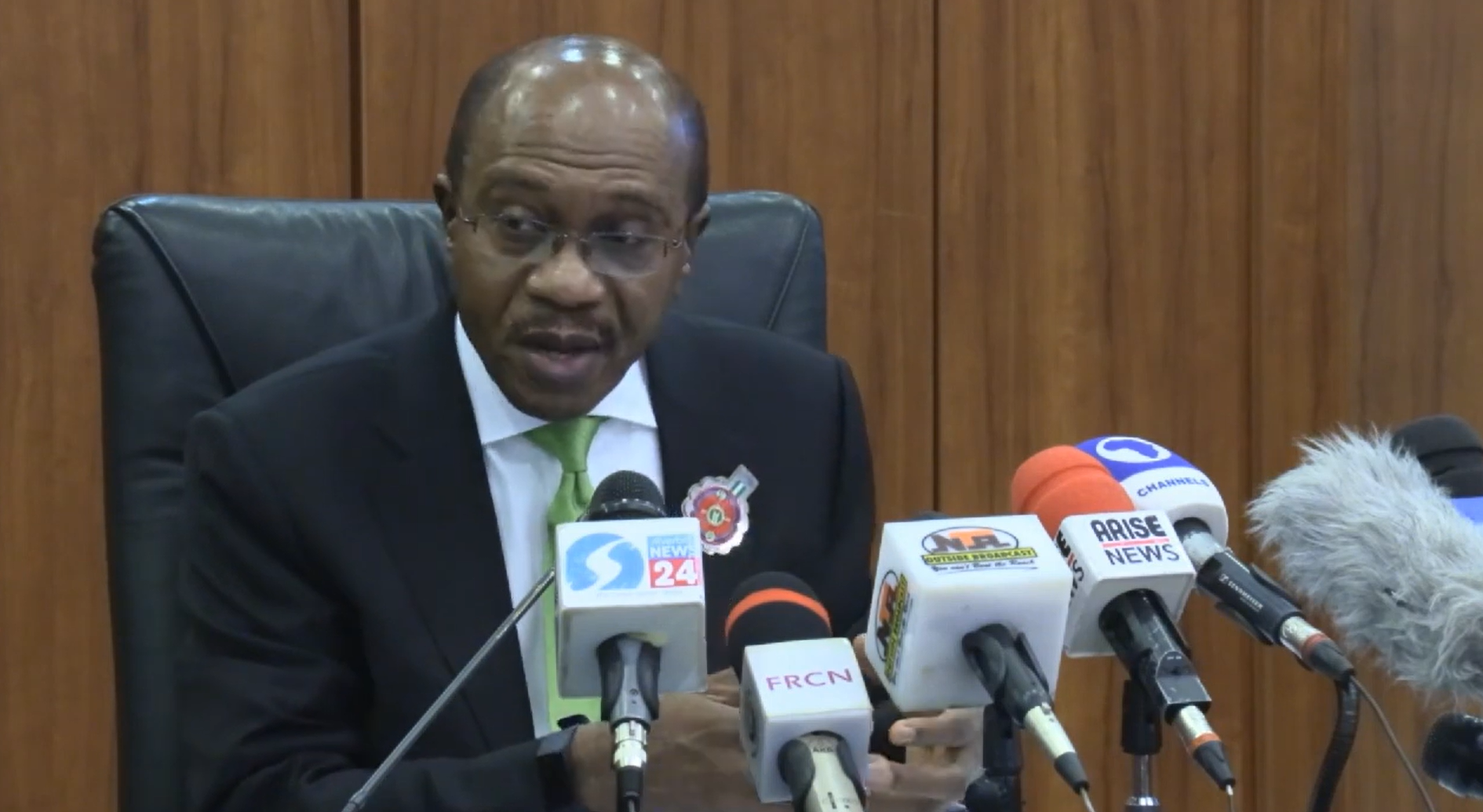 CBN issues new guidelines for getting a bank license for new and pending applications