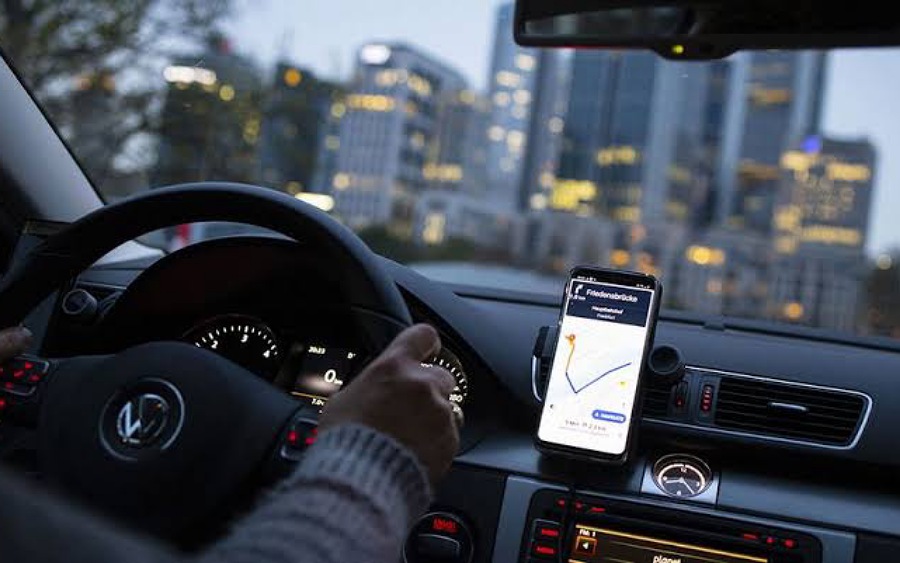 Riders to pay more as Uber introduces 3% booking fee from January 2022