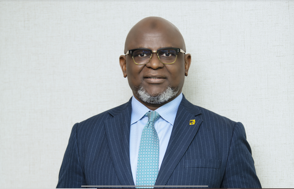President Buhari lauds Adeduntan, FirstBank’s CEO over Cranfield University’s recognition