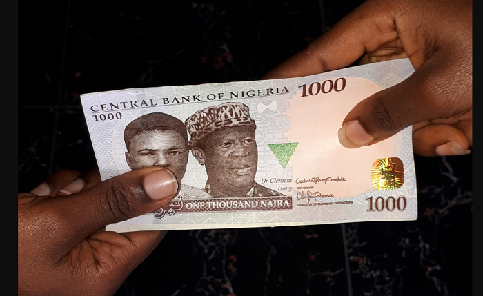 How Lagos hustlers make ends meet from tips