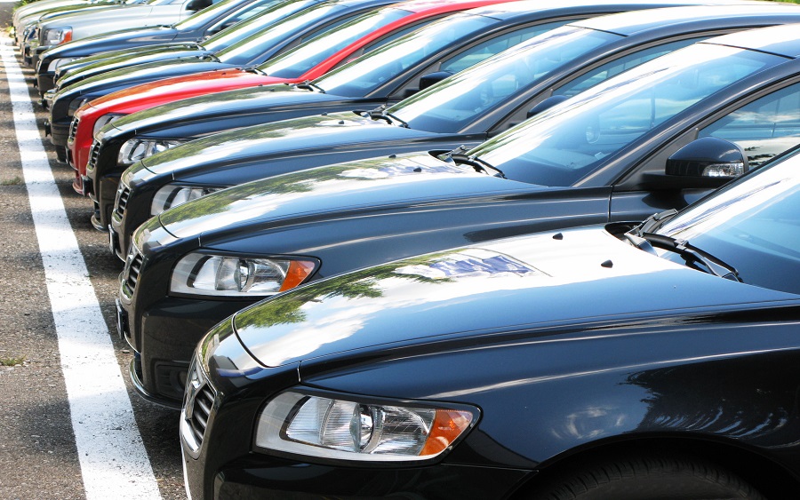 Nigeria’s used car import drops as dealers fault naira depreciation, clearing cost