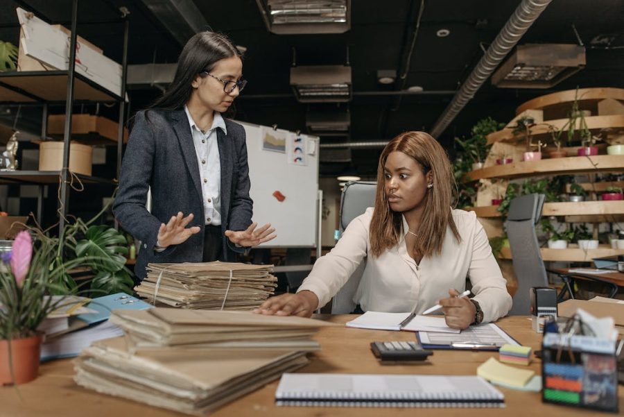 What does HR management and elections have in common?