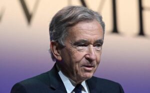 Bernard Arnault gains $6.9 billion as LVMH shares rise