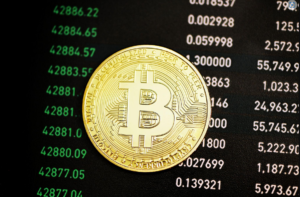 Speculators lost over $1 billion as Bitcoin drops to lowest level since June  