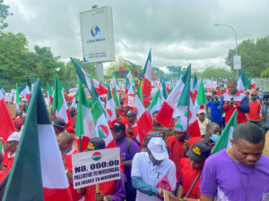 Labour to consider strike suspension, reaches 5 other resolutions with FG