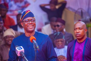 Oyo State government to recruit 7,000 primary school teachers, 100 caregivers across state