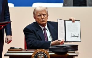 Federal judge blocks Trump’s effort to end birthright citizenship 