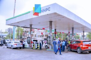 Substandard fuel: Retailers defend NNPCL’s product, say it meets global standard 