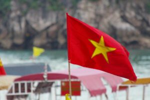 Vietnam to decentralize immigration, work permit processes for foreign professionals starting July 1