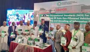 FG sets standards for CNG, electric vehicles to boost auto sector  