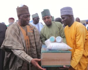 Zulum flags off 50% subsidized fertilizer sales for 2025 farming season, warns against diversion  