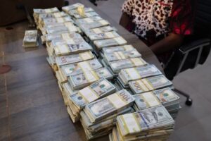 EFCC arrests five suspects over alleged $3.4 million, €280,000 counterfeit notes in Osun, Lagos 