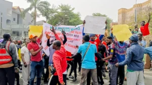 Abuja dispatch riders protest alleged multiple taxation, reject new N25,000 fee