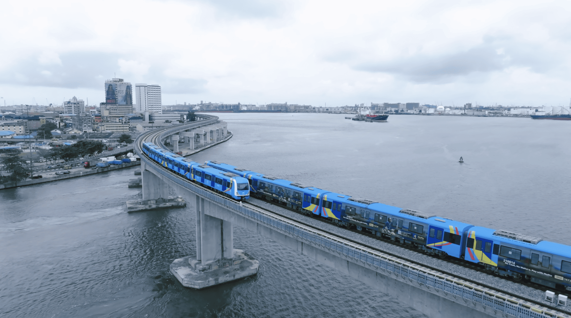 Lagos Blue Line records 8 million passengers, Phase II installs first T-beam