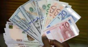 Nigeria’s FX Forwards surge 264% to $90.89 million as FX Spot plunges