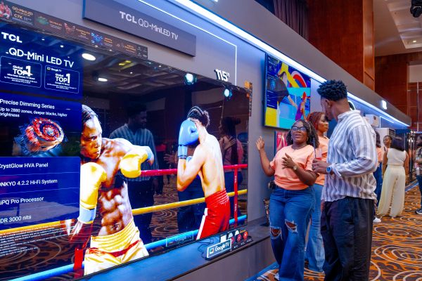 TCL QD-MiniLED TV