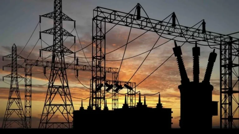 Power outages hit parts of Lagos, Abuja as DisCos cite grid shortfall
