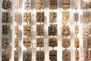 Netherlands returns looted Benin artefact to Nigeria after 129 years